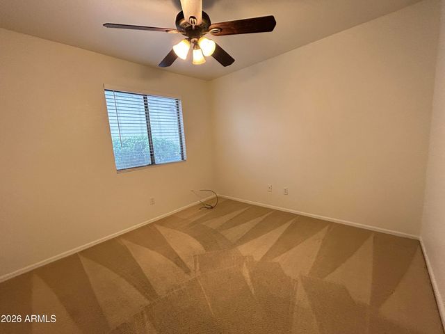 8571 W VOGEL Avenue, Peoria, AZ 85345