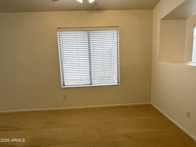 8571 W VOGEL Avenue, Peoria, AZ 85345