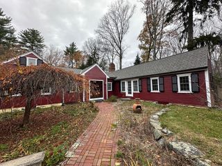 333 Dedham Street, Dover, MA 02030