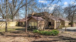 3300 Old Bullard Rd, Tyler, TX 75701