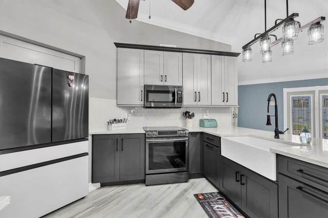 1170 FALCON RIDGE LANE, Palm Harbor, FL 34683