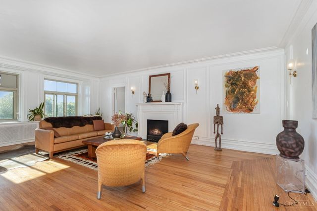 3900 Rose Hill Avenue, Cincinnati, OH 45229