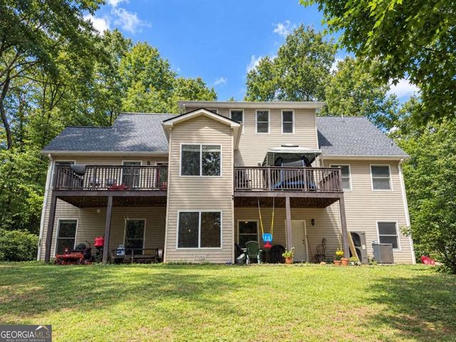 399 Grindstone Creek Drive, Clarkesville, GA 30523