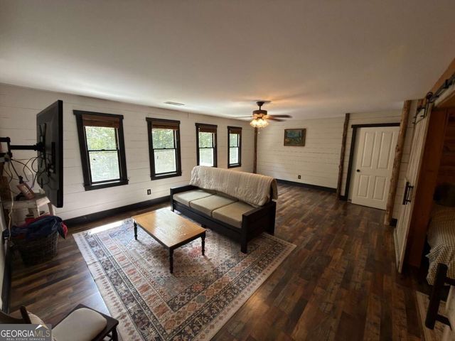 399 Grindstone Creek Drive, Clarkesville, GA 30523