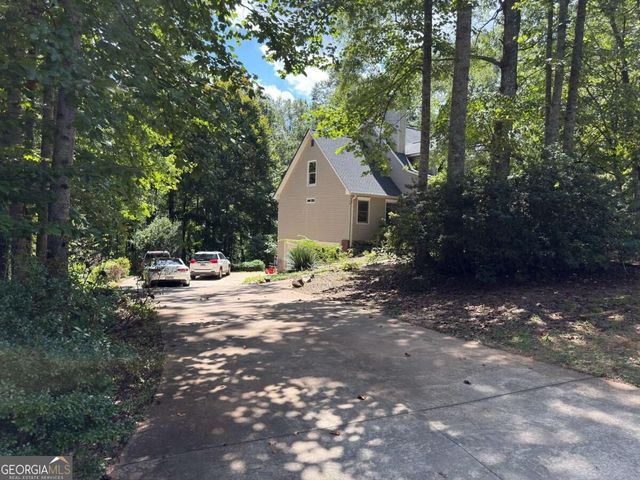 399 Grindstone Creek Drive, Clarkesville, GA 30523