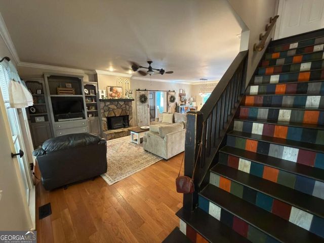 399 Grindstone Creek Drive, Clarkesville, GA 30523