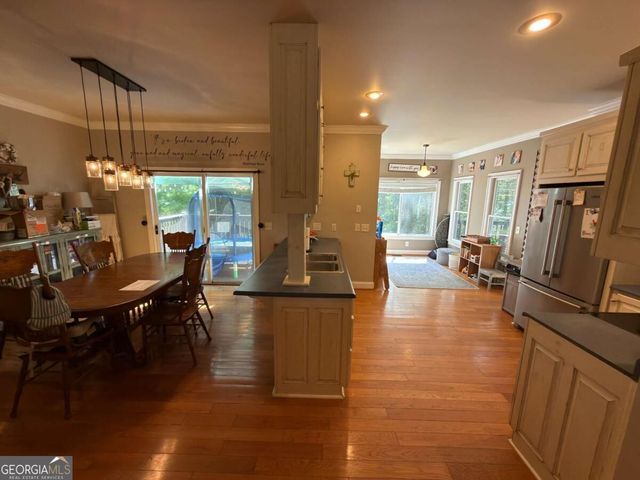 399 Grindstone Creek Drive, Clarkesville, GA 30523