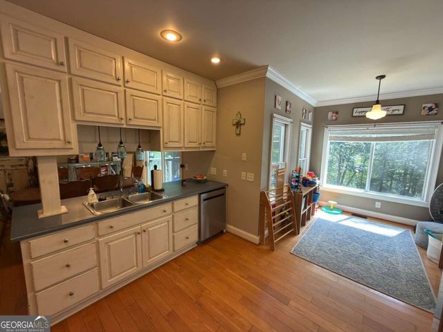399 Grindstone Creek Drive, Clarkesville, GA 30523