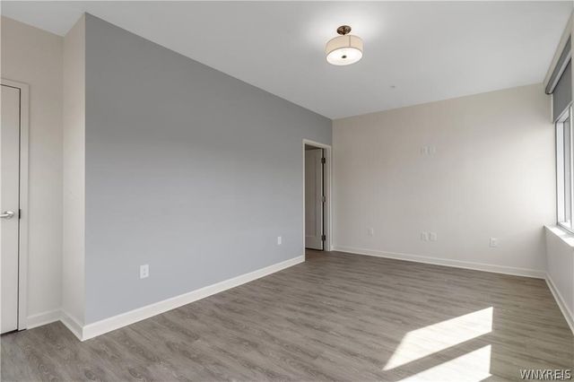 5712 Main Street 200, Amherst, NY 14221