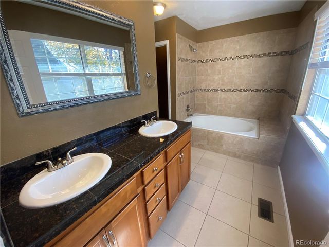 13392 E Asbury Drive, Aurora, CO 80014