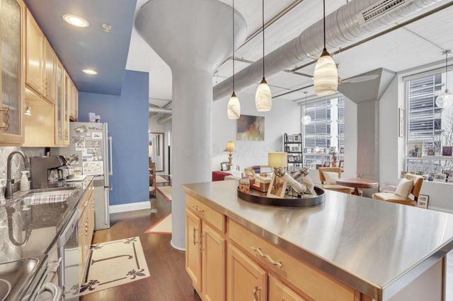 221 N Front Street, 308, Columbus, OH 43215