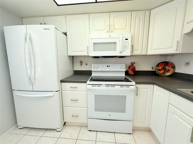 2465 NORTHSIDE DRIVE 604, Clearwater, FL 33761
