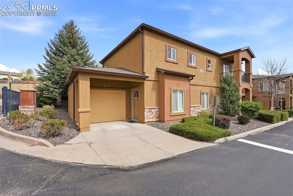 4895 Kerry Lynn View 201, Colorado Springs, CO 80922