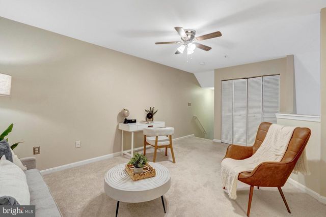 13621 Garfield Pl Apt 302, Woodbridge, VA 22191