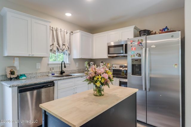 13223 Willow Oak Circle, Gulfport, MS 39503