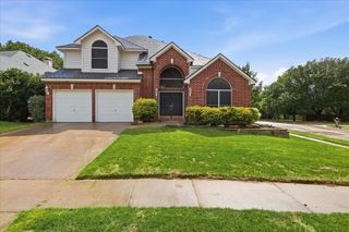 1674 Knoll Ridge Circle, Corinth, TX 76210