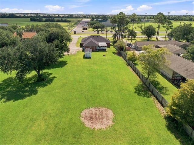 7912 Lake Street, Lake Charles, LA 70605