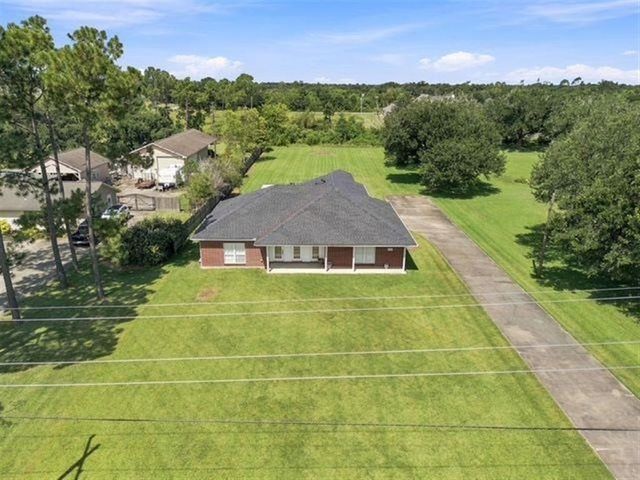 7912 Lake Street, Lake Charles, LA 70605