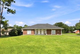 7912 Lake Street, Lake Charles, LA 70605