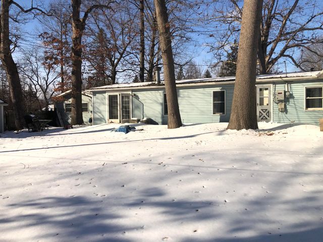 10401 Ozga Street, Romulus, MI 48174