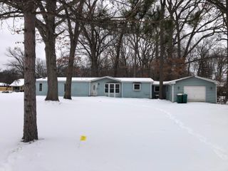 10401 Ozga Street, Romulus, MI 48174