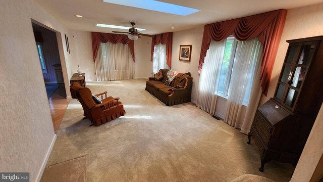26 BRIARWOOD DR, Voorhees, NJ 08043