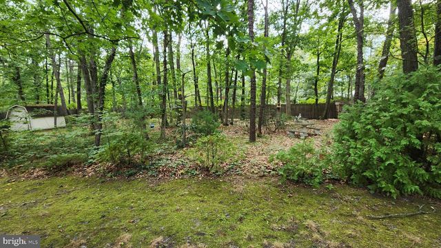 26 BRIARWOOD DR, Voorhees, NJ 08043