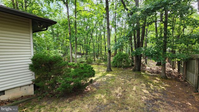26 BRIARWOOD DR, Voorhees, NJ 08043