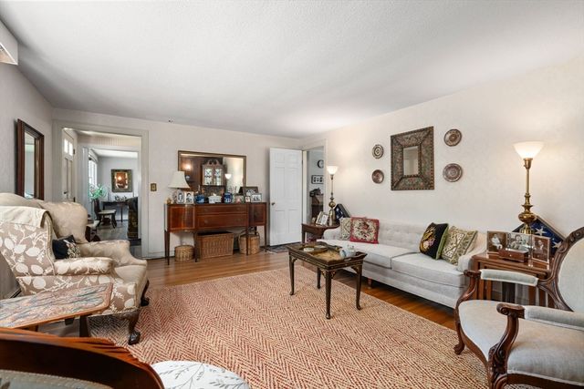 122 Sandy Valley Road, Dedham, MA 02026