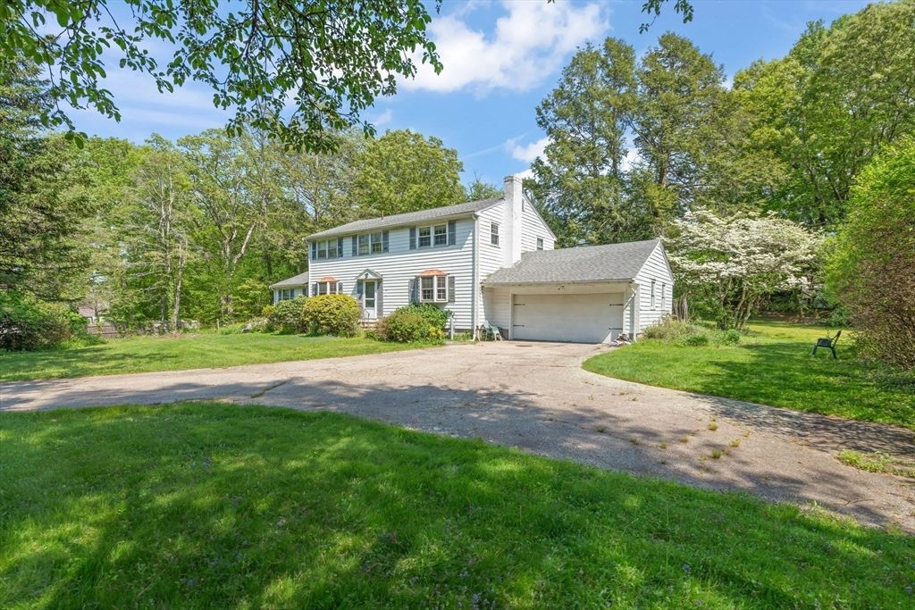 122 Sandy Valley Road, Dedham, MA 02026