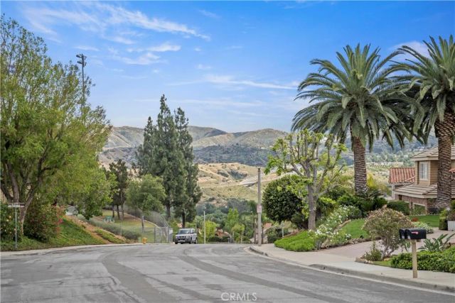 5415 Los Monteros, Yorba Linda, CA 92887
