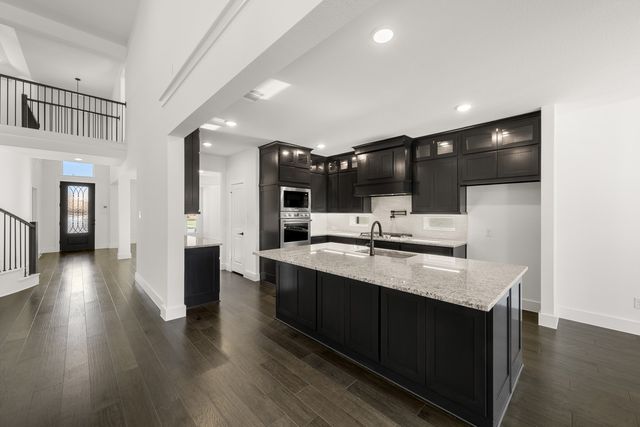 2544 Baypoint Drive, Grand Prairie, TX 75054