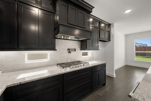 2544 Baypoint Drive, Grand Prairie, TX 75054