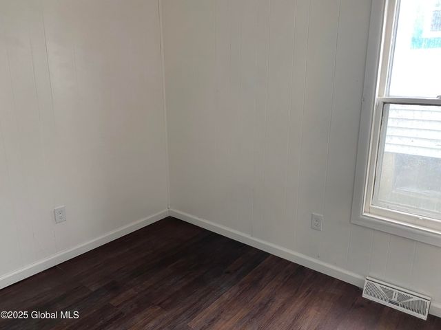 629 Lang Street, Schenectady, NY 12308