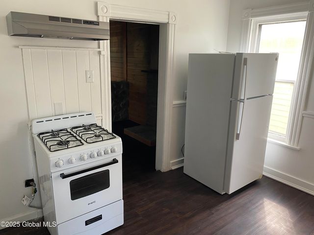 629 Lang Street, Schenectady, NY 12308