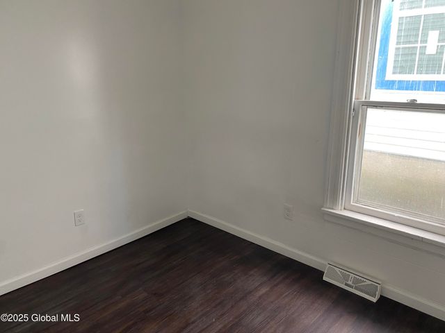 629 Lang Street, Schenectady, NY 12308