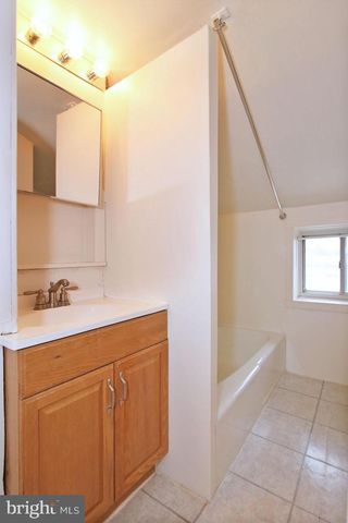 216 S 5TH ST, Lebanon, PA 17042