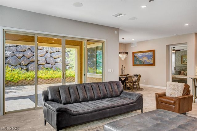 901 Gatesbridge Avenue, Henderson, NV 89012