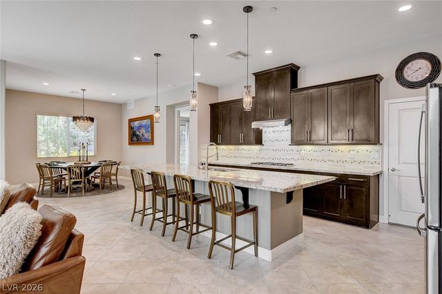 901 Gatesbridge Avenue, Henderson, NV 89012