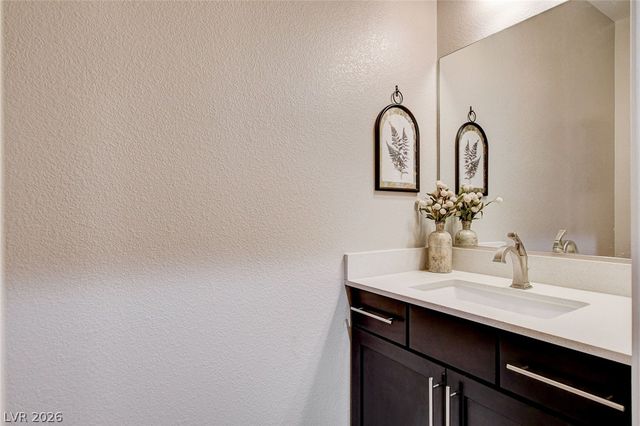 901 Gatesbridge Avenue, Henderson, NV 89012