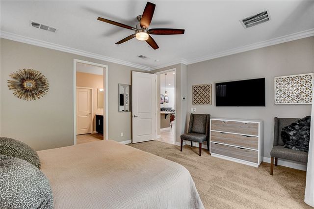 901 Gatesbridge Avenue, Henderson, NV 89012