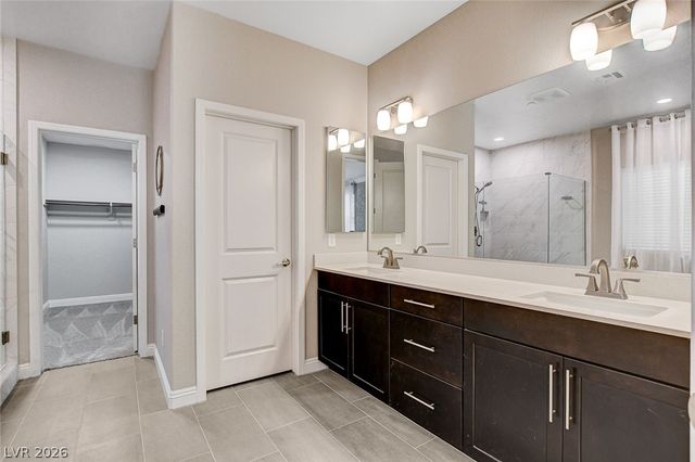901 Gatesbridge Avenue, Henderson, NV 89012