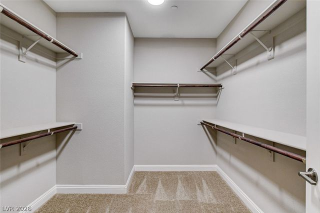 901 Gatesbridge Avenue, Henderson, NV 89012