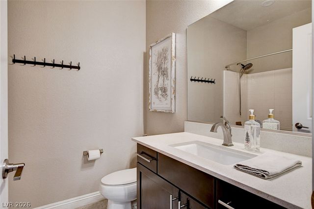 901 Gatesbridge Avenue, Henderson, NV 89012