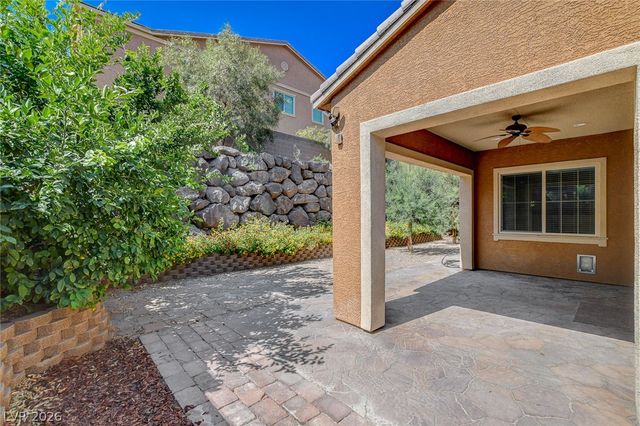901 Gatesbridge Avenue, Henderson, NV 89012