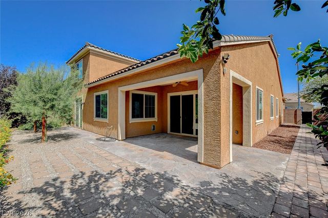901 Gatesbridge Avenue, Henderson, NV 89012