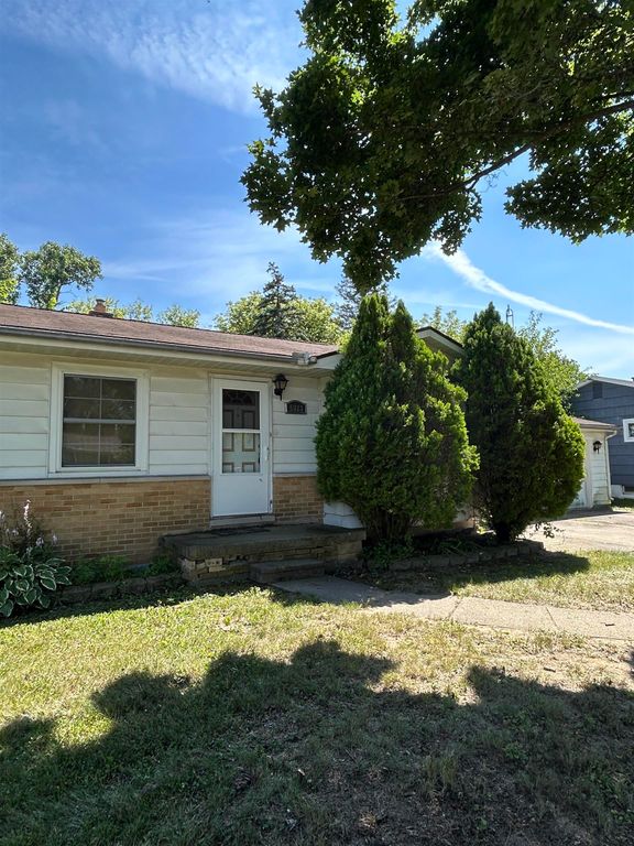 5323 Elmsford Drive, Flint, MI 48532