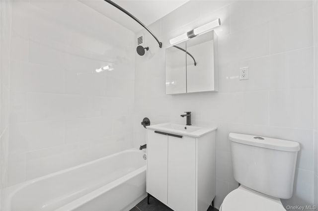 971 Jerome Street 8D, Brooklyn, NY 11207