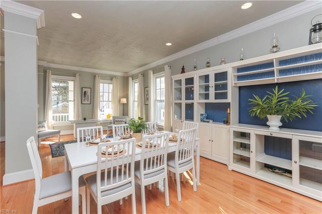 822 W Ocean View AVE, Norfolk, VA 23503