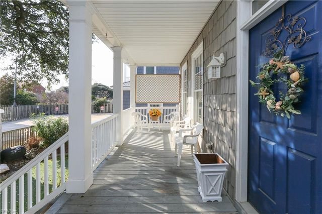 822 W Ocean View AVE, Norfolk, VA 23503